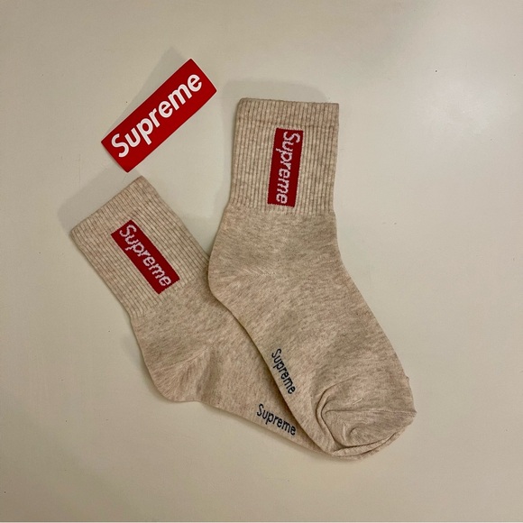 Supreme Accessories - [NEW] Supreme Jacquard Box Logo Crew Socks - Oatmeal / Beige